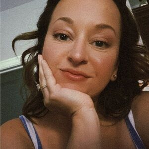 Meet your Posher, Cami